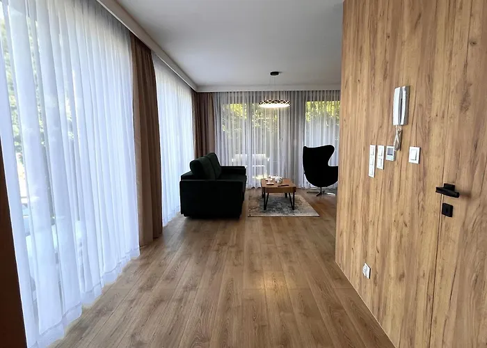 Plazowa 슈차이르크